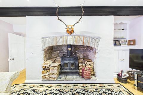 undefined, Character-filled listed home in Clevedon