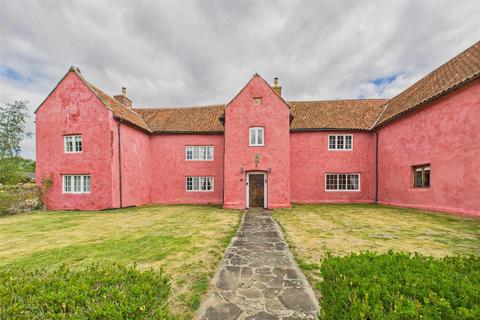 3 bedroom house for sale, Character-filled listed home in Clevedon