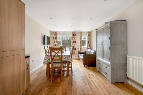 3 bedroom detached house for sale, Edendale Road, Melton Mowbray, Leicestershire