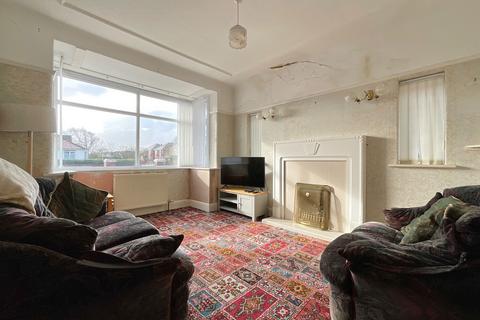 2 bedroom semi-detached bungalow for sale, Fairhaven Road, Southport PR9