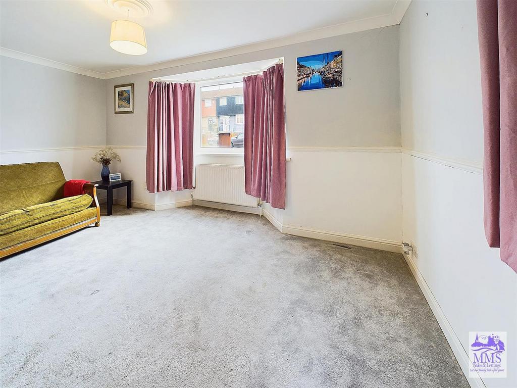 CAM02633 G0-PR0243-STILL001.jpg