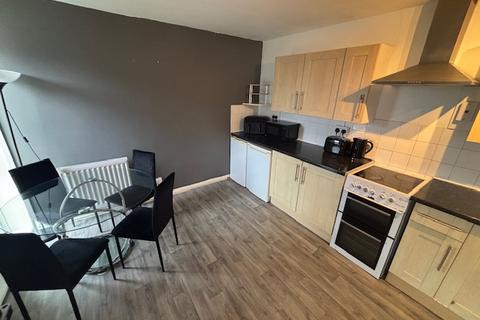 undefined, Ffordd Garnedd, Y Felinheli LL56