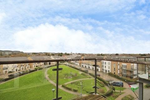 3 bedroom apartment to rent, Pennyroyal Drive, West Drayton UB7