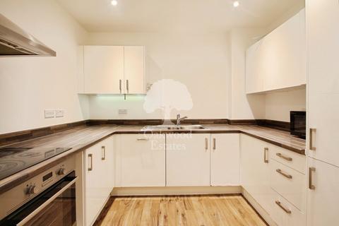 3 bedroom apartment to rent, Pennyroyal Drive, West Drayton UB7