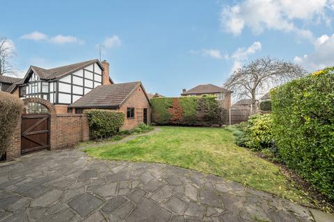 4 bedroom detached house for sale, Westcott Close, Bromley