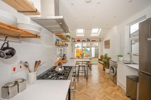 undefined, Chelsea Park, Easton, Bristol BS5 6AQ