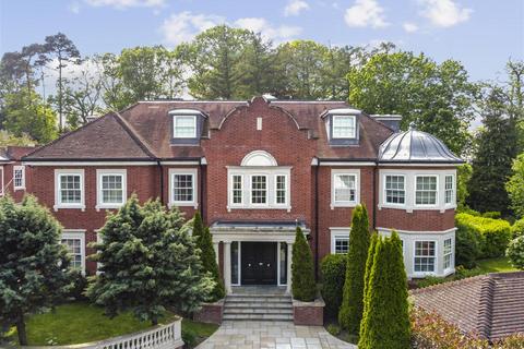 undefined, Flat 8 Oxshott Lodge, Leatherhead Road, Oxshott