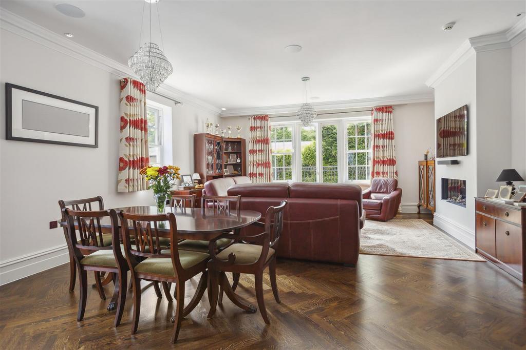 70898 Flat-8-Oxshott-Lodge 08.jpg
