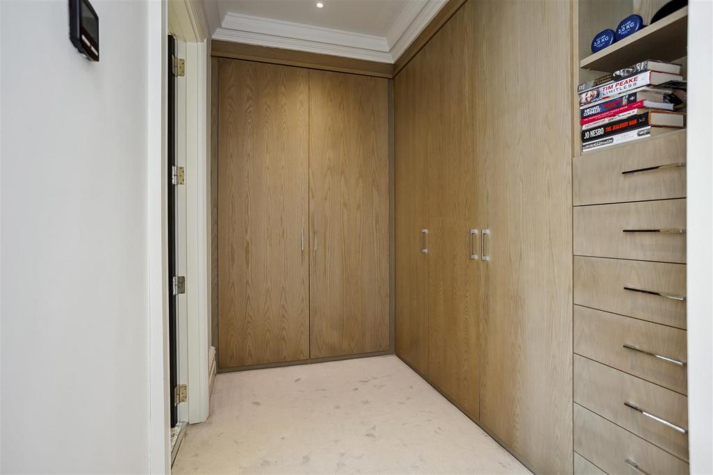 70898 Flat-8-Oxshott-Lodge 27.jpg
