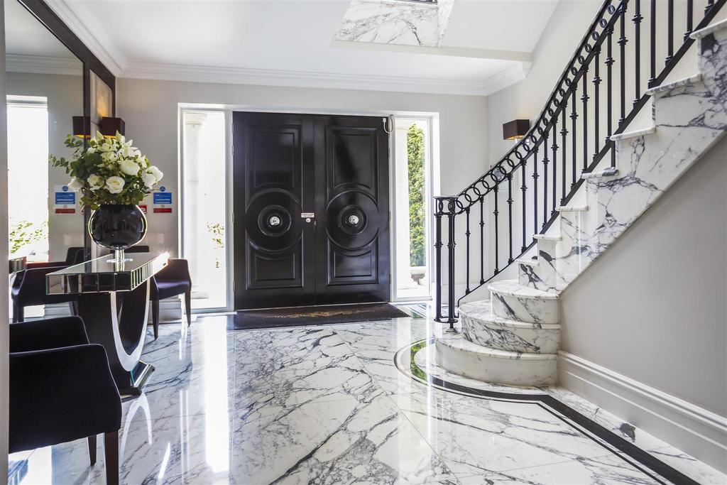 70898 Flat-8-Oxshott-Lodge 18.jpg