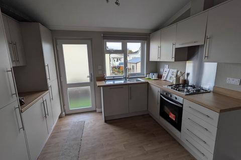 2 bedroom park home for sale, Carmarthenshire, Wales, SA34