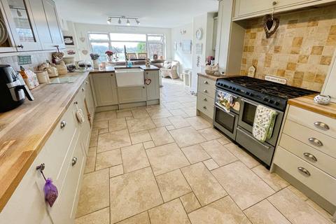 4 bedroom detached house for sale, Longwood Road, Walsall, WS9