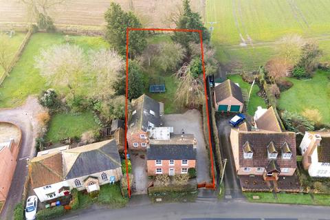 5 bedroom detached house for sale, Main Street, Ellerton, York, East Riding of Yorkshire, YO42 4PB