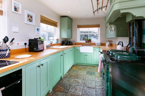 5 bedroom detached house for sale, Main Street, Ellerton, York, East Riding of Yorkshire, YO42 4PB