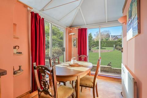 3 bedroom semi-detached house for sale, Kingswood Road, Tadworth KT20