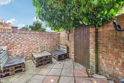 undefined, Dudley Gardens, London W13