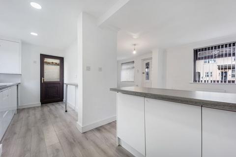3 bedroom semi-detached house for sale, Smithy Lane, Widnes WA8