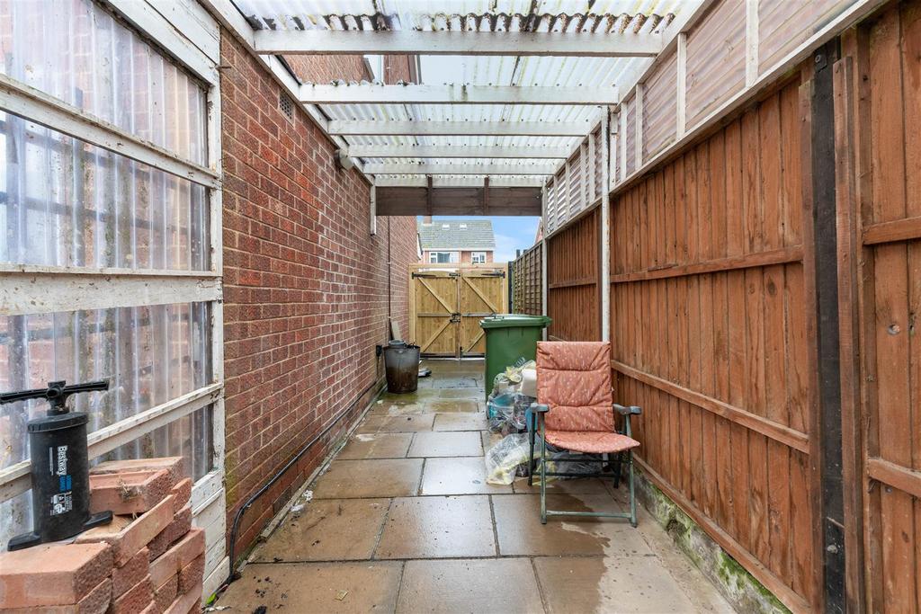 21 Benn Road (9 of 27).jpg