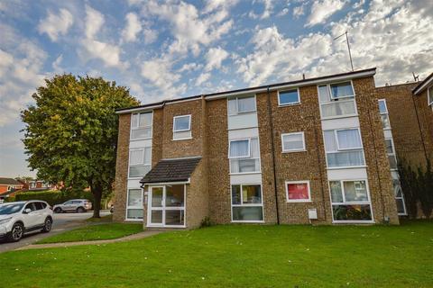 undefined, Thamesdale, London Colney, AL2