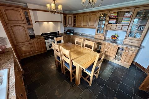 undefined, Llanllwni, Pencader, SA39