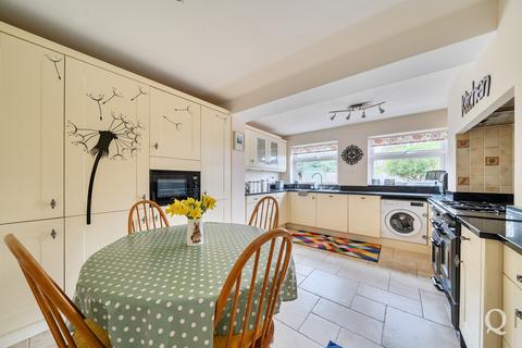 3 bedroom detached house for sale, Haysel, Sittingbourne, Kent, ME10