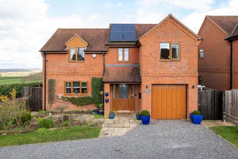 4 bedroom detached house for sale, Marston Hill, Aylesbury HP22