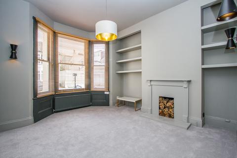 1 bedroom apartment to rent, De Montfort Road, Brighton BN2