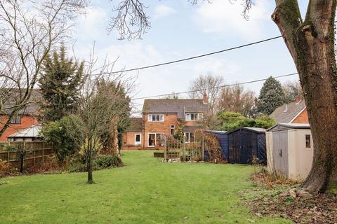 undefined, Spacious Detached Home in Swannington with Generous Living and Peaceful Village Setting