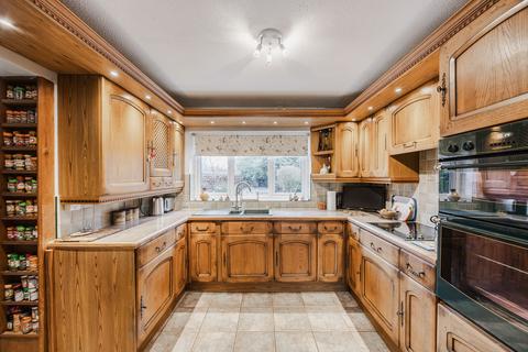 undefined, Spacious Detached Home in Swannington with Generous Living and Peaceful Village Setting