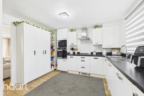 3 bedroom semi-detached house for sale, Wesley Way, Witchford