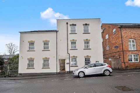 1 bedroom flat to rent, Windsor Street, Leamington Spa