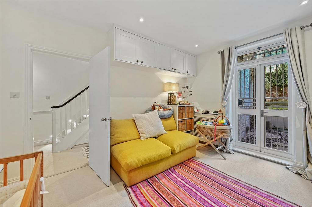 BCFBL -  - Westwick Gardens - Bedroom 1 A (1)-.jpg