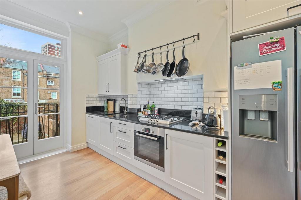 BCFBL - - Westwick Gardens - Kitchen B (1)-.jpg