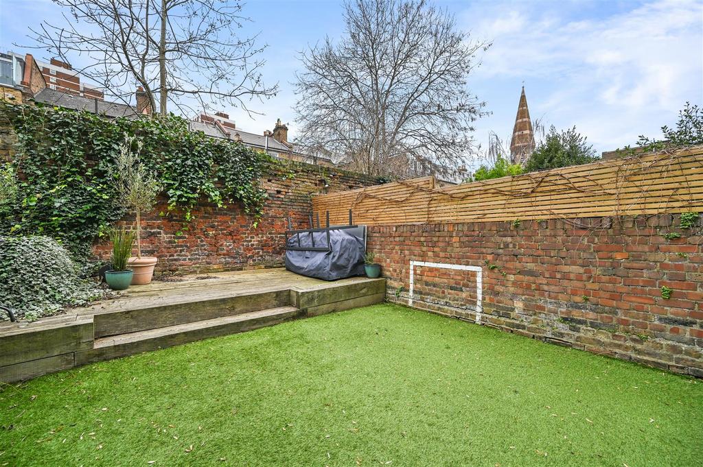 BCFBL -  - Westwick Gardens - Garden C (2)-0.jpg
