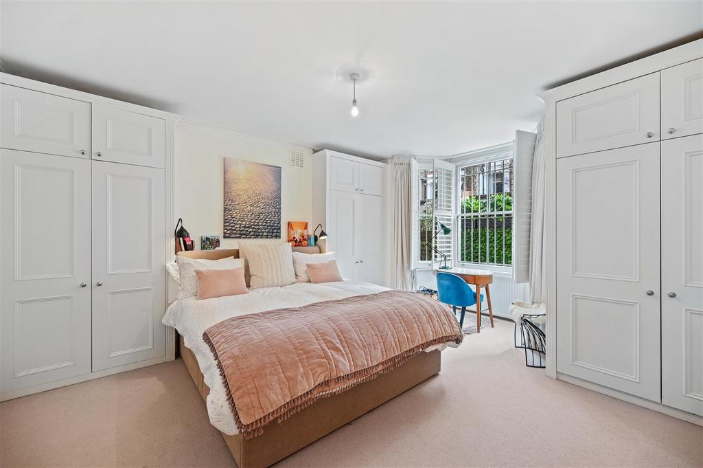 BCFBL - - Westwick Gardens - Bedroom 2 (1)-.jpg