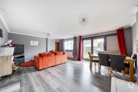 4 bedroom detached house for sale, Highsted Road, Sittingbourne, Kent, ME10