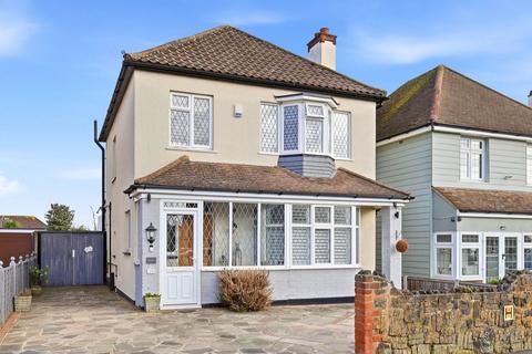 3 bedroom detached house for sale, Arlington Road, Popular Wick Estate, Essex, SS2