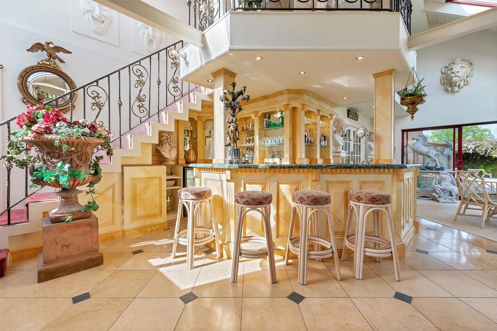 Sun Room/Bar