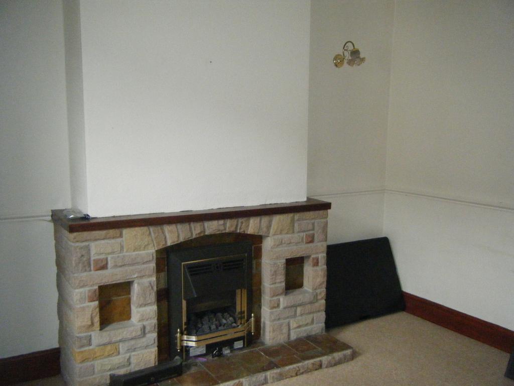 Photo 03