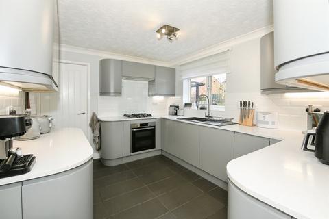 4 bedroom detached house for sale, The Green, MARCH