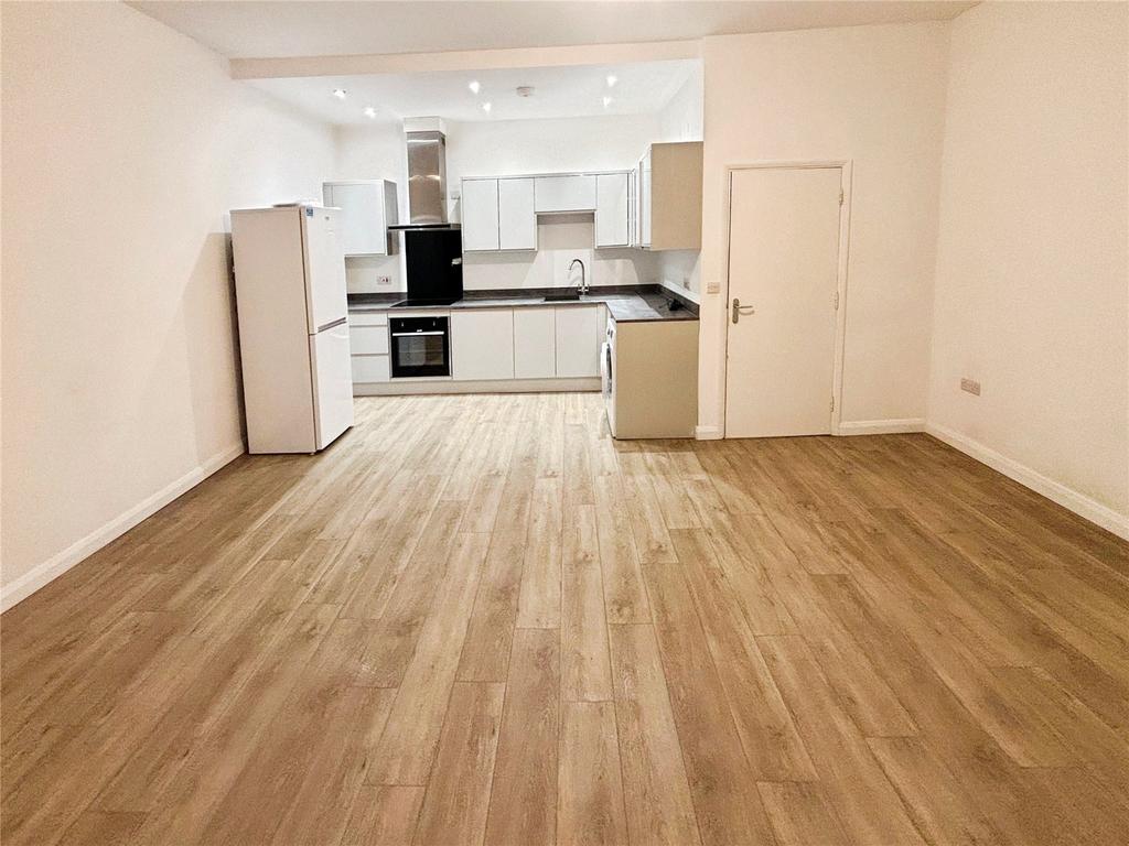 Living/Kitchen