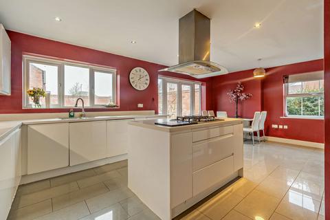 5 bedroom detached house for sale, Hutton Close, Quorn LE12