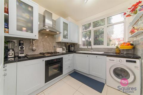 3 bedroom end of terrace house for sale, Grosvenor Road, London