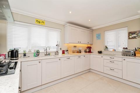 undefined, Seaview Crescent, Sheringham
