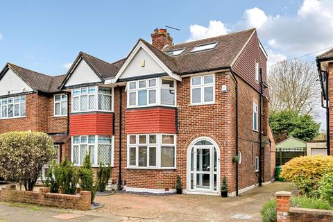 undefined, Empress Drive, Chislehurst BR7