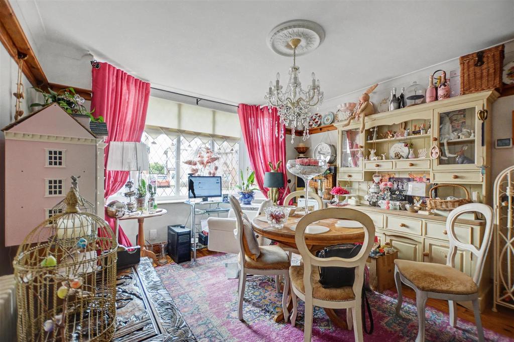 Dining Room 1.jpeg
