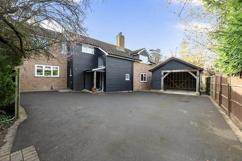 4 bedroom detached house for sale, Merrow Croft, Guildford, GU1