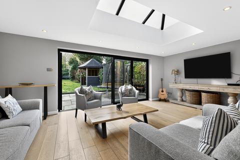 4 bedroom detached house for sale, Merrow Croft, Guildford, GU1