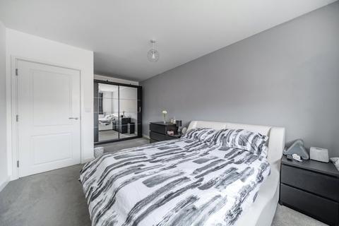 2 bedroom apartment for sale, Hurst Avenue, Blackwater, Camberley
