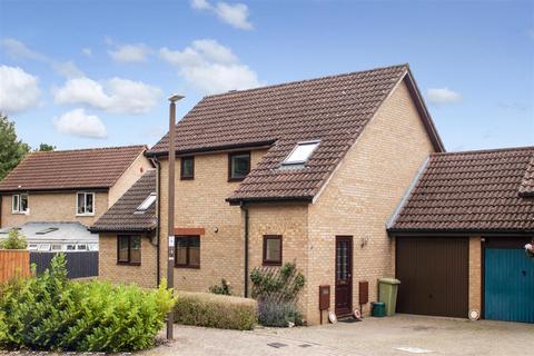 undefined, Chevalier Grove, Milton Keynes MK8